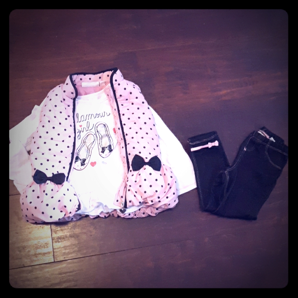 Girls Polka Dot 3pc Set With Vest size 3T